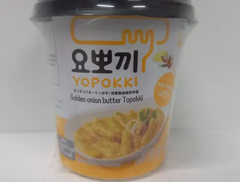 Рисовые палочки Токпокки со сливочно-луковым соусом, 120 гр